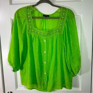 Green blouse 👚